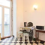Apartamento Secret & Charming Baixa 4 Bedroom *