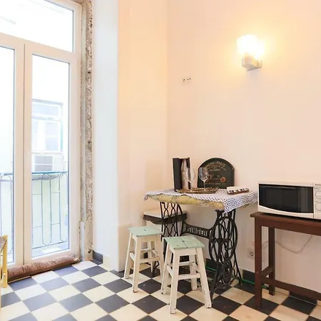 דירה Secret & Charming Baixa 4 Bedroom *